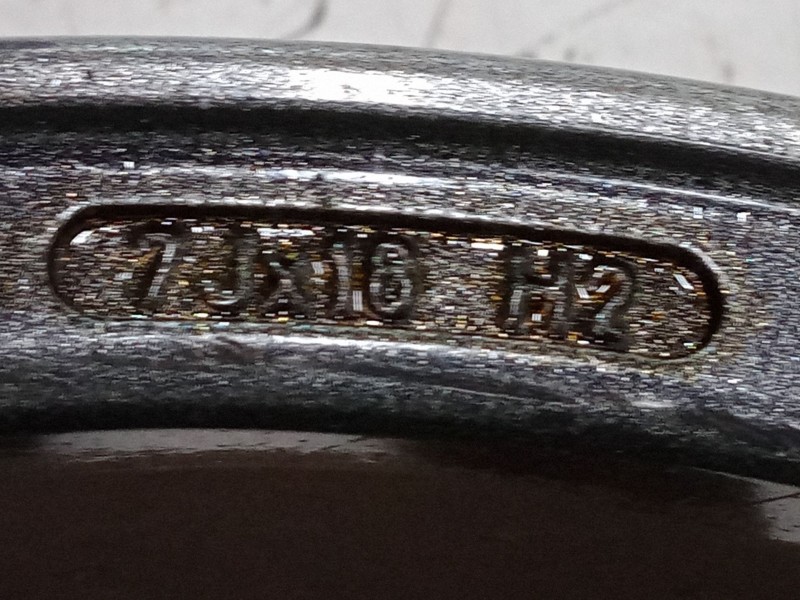 Recambio de llanta aluminio 16´´ para volkswagen passat b5 (3b2) 1.9 tdi referencia OEM IAM 7x16H2  