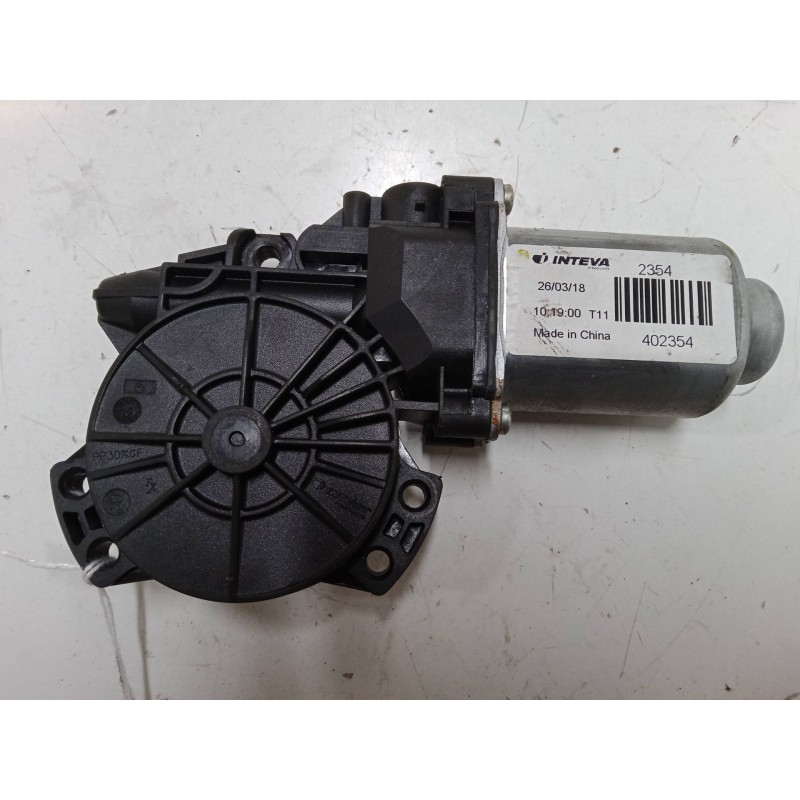 Recambio de motor elevaluna trasero izquierdo para hyundai ix35 (lm, el, elh) 1.7 crdi referencia OEM IAM 402354  