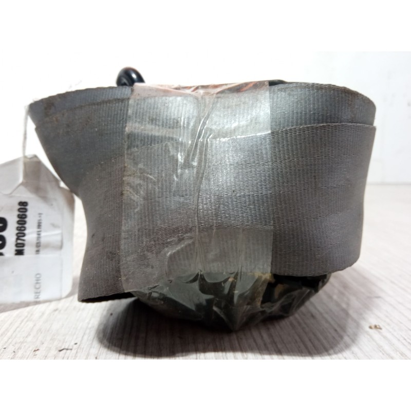 Recambio de cinturon seguridad trasero derecho para renault clio i (b/c57_, 5/357_) 1.2 (b/c/s57a, b/c57s, 5/357f, 5/357j, 5/357