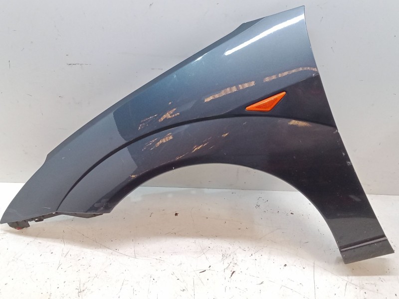 Recambio de aleta delantera izquierda para ford focus i (daw, dbw) 1.8 tdci referencia OEM IAM    Recambio de aleta delantera izquierda para ford focus i (daw, dbw) 1.8 tdci referencia OEM IAM