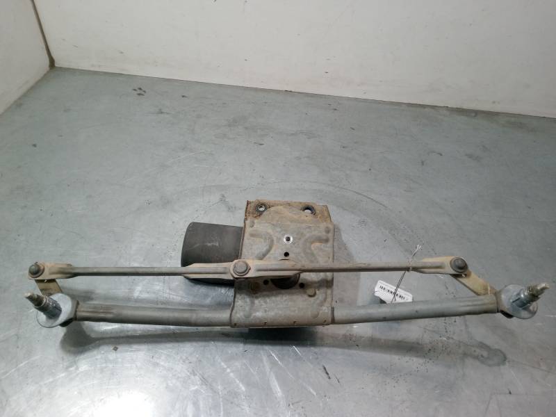 MOTOR LIMPIA DELANTERO 