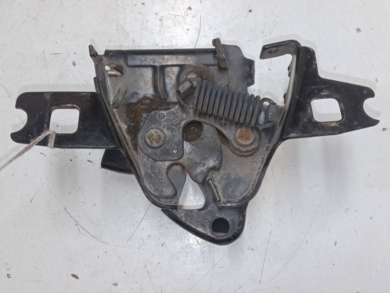 Recambio de cerradura capo para volkswagen polo (6n2) 1.4 16v referencia OEM IAM   