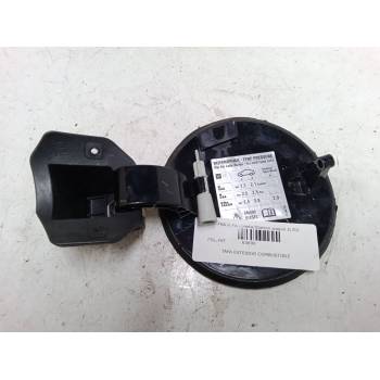 TAPA EXTERIOR COMBUSTIBLE 