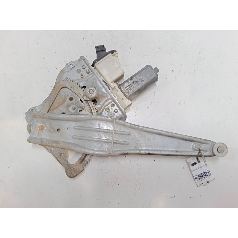 Recambio de elevalunas electrico trasero derecho para toyota corolla (_e12_) 1.4 d (nde120_) referencia OEM IAM 991558104  