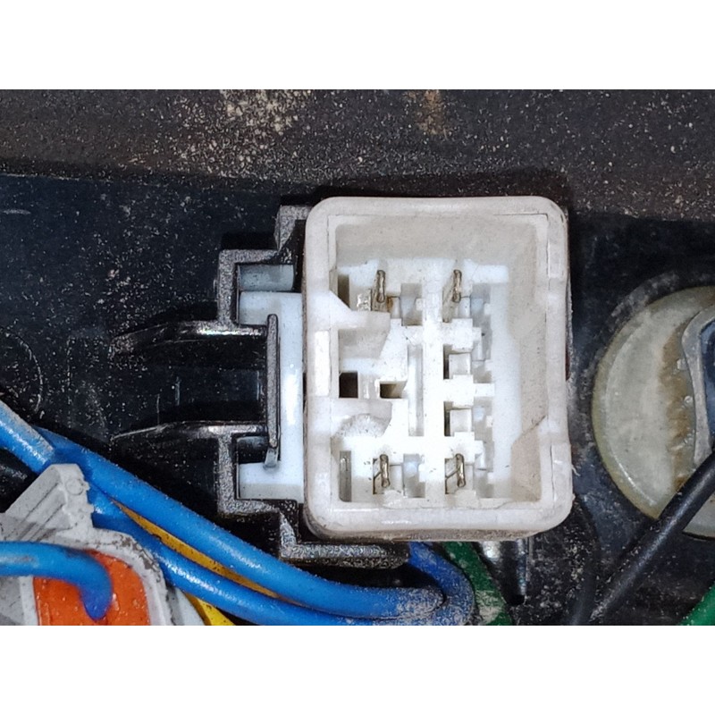 Recambio de piloto trasero porton derecho para hyundai i20 active (ib, gb) 1.0 t-gdi referencia OEM IAM 92404C8200  