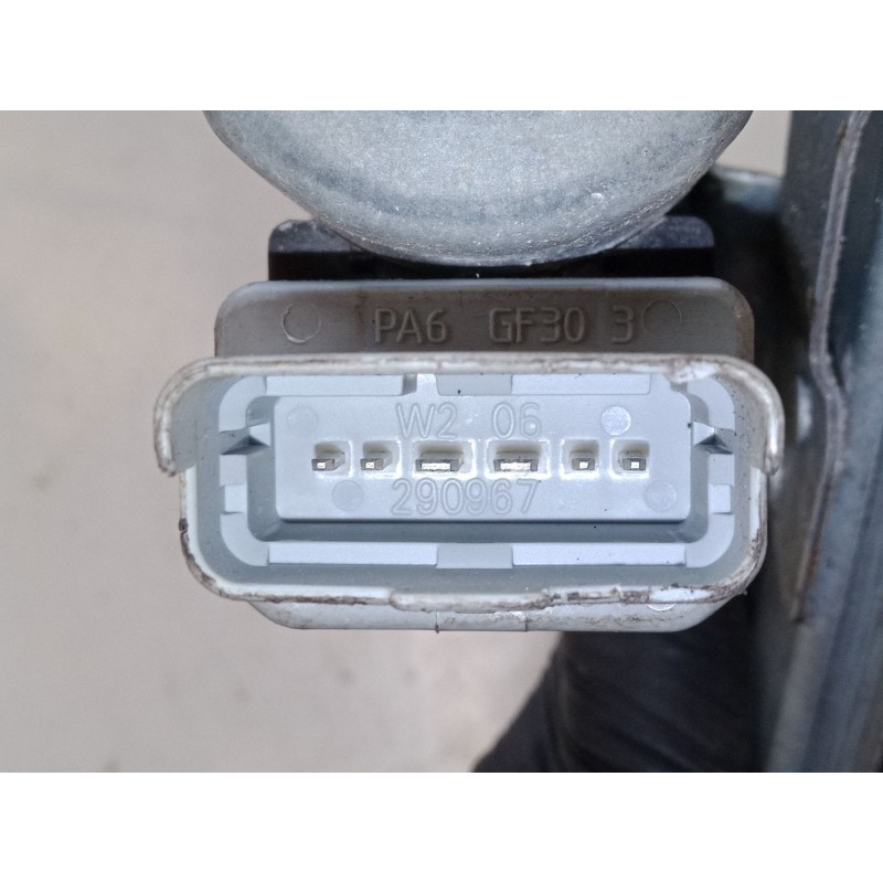 Recambio de elevalunas electrico trasero izquierdo para citroën c4 grand picasso i (ua_) 2.0 hdi 138 referencia OEM IAM 401786A9