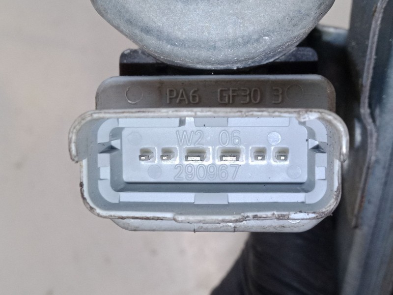 Recambio de elevalunas electrico trasero izquierdo para citroën c4 grand picasso i (ua_) 2.0 hdi 138 referencia OEM IAM 401786A9