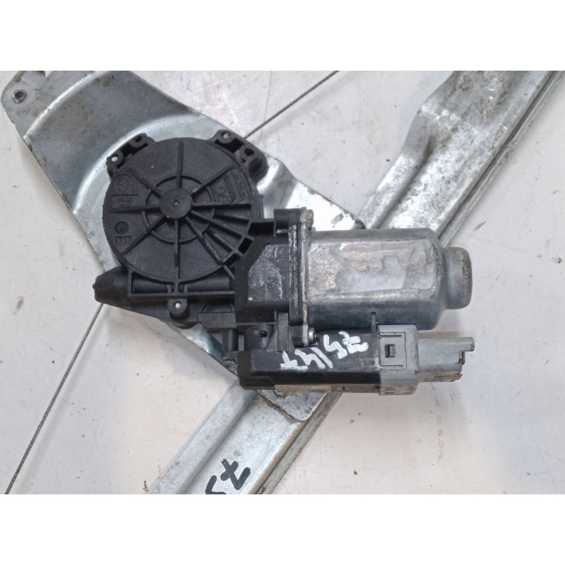 Recambio de elevalunas electrico trasero izquierdo para citroën c4 grand picasso i (ua_) 2.0 hdi 138 referencia OEM IAM 401786A9