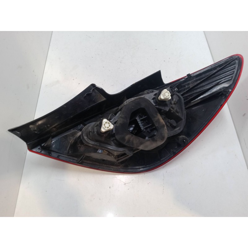 Recambio de piloto trasero izquierdo para opel corsa d (s07) 1.2 (l08, l68) referencia OEM IAM 13269050  