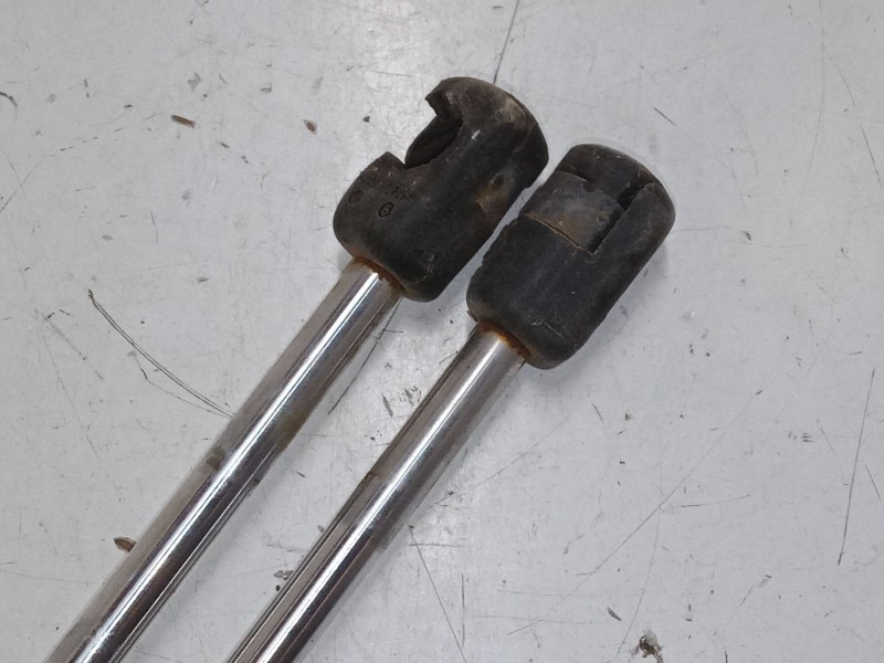 Recambio de amortiguadores malet/porton para ford focus i (daw, dbw) 1.6 16v referencia OEM IAM   