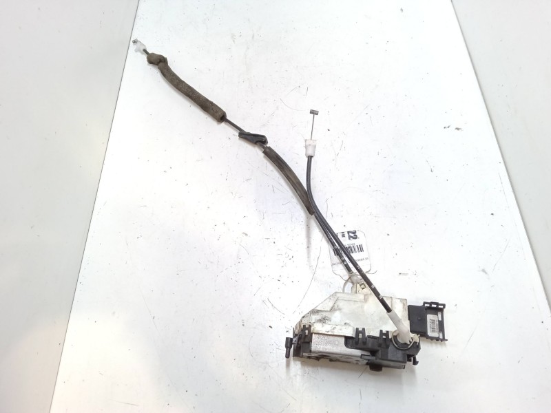 Recambio de cerradura puerta delantera derecha para peugeot partner tepee 1.6 hdi referencia OEM IAM 828405  