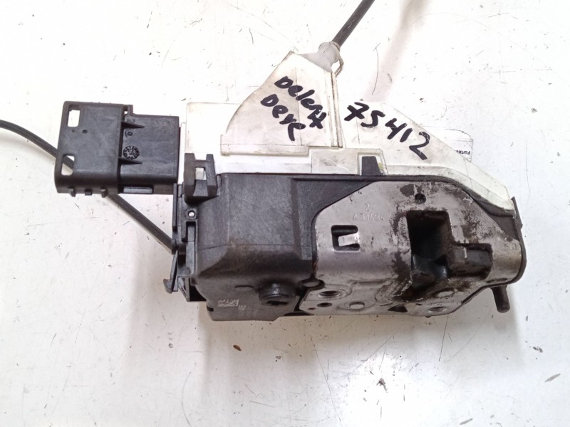 Recambio de cerradura puerta delantera derecha para peugeot partner tepee 1.6 hdi referencia OEM IAM 828405  