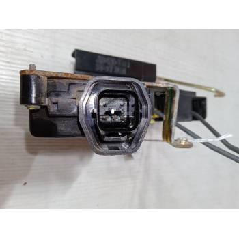 CERRADURA PUERTA TRASERA DERECHA 