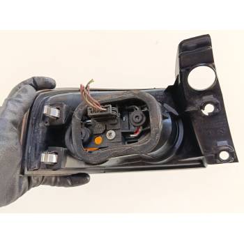 PILOTO TRASERO DERECHO 6l6945096c 