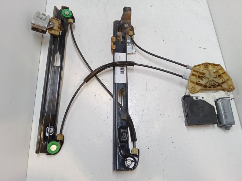 Recambio de elevalunas electrico delantero izquierdo para seat leon (1p1) 1.6 referencia OEM IAM 1P0837401E  1T0959701G