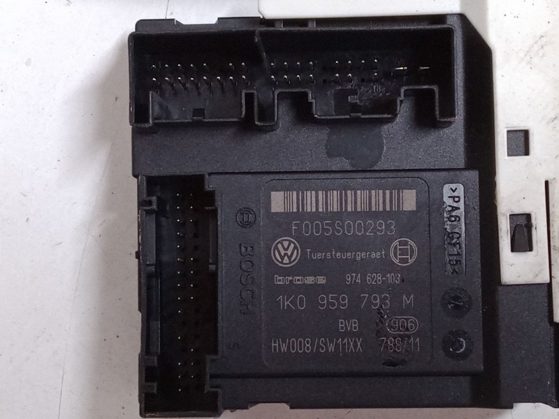 Recambio de elevalunas electrico delantero izquierdo para seat leon (1p1) 1.6 referencia OEM IAM 1P0837401E  1T0959701G