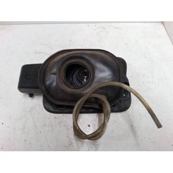 TAPA EXTERIOR COMBUSTIBLE 