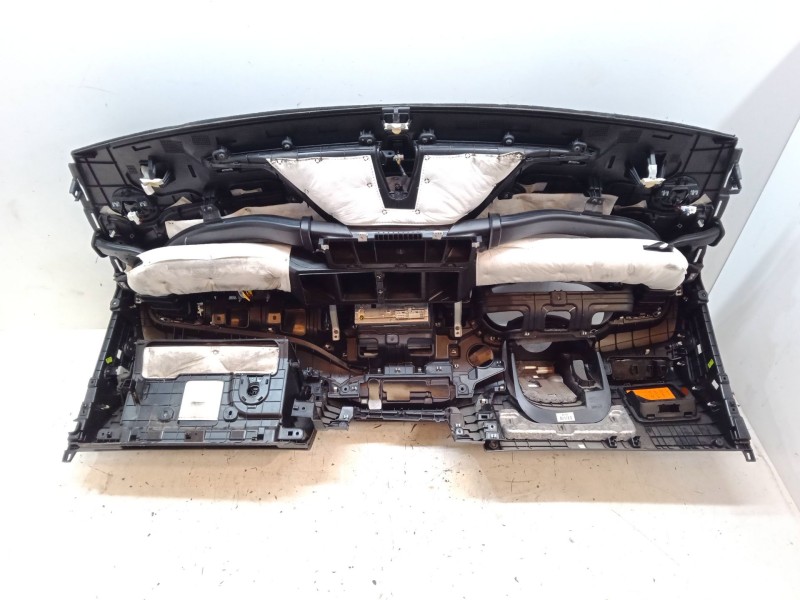 Recambio de salpicadero para kia carens iv 1.7 crdi referencia OEM IAM   