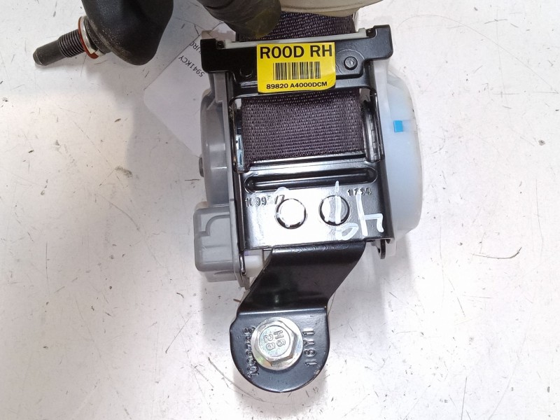Recambio de cinturon seguridad trasero derecho para kia carens iv 1.7 crdi referencia OEM IAM   