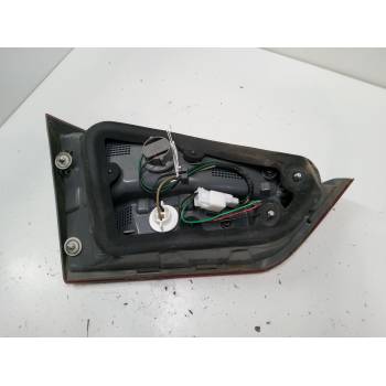 PILOTO TRASERO PORTON DERECHO 924041K0 