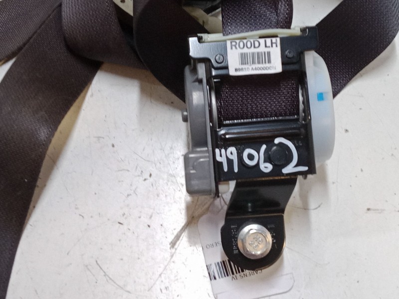 Recambio de cinturon seguridad trasero izquierdo para kia carens iv 1.7 crdi referencia OEM IAM   