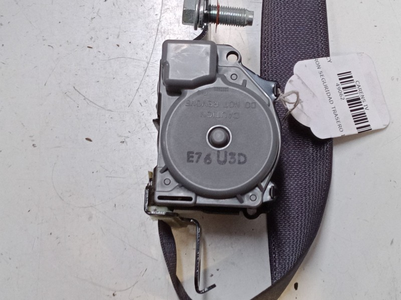 Recambio de cinturon seguridad trasero izquierdo para kia carens iv 1.7 crdi referencia OEM IAM   