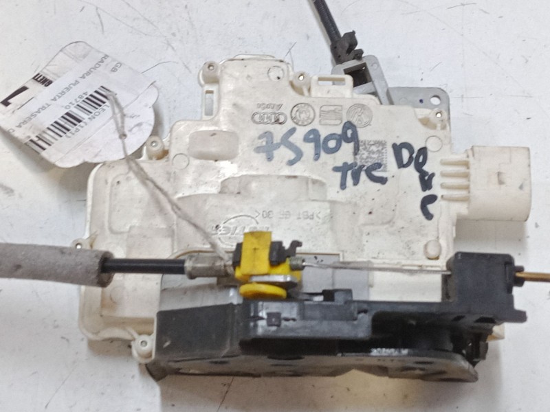 Recambio de cerradura puerta trasera derecha para seat leon (1p1) 1.2 tsi referencia OEM IAM   