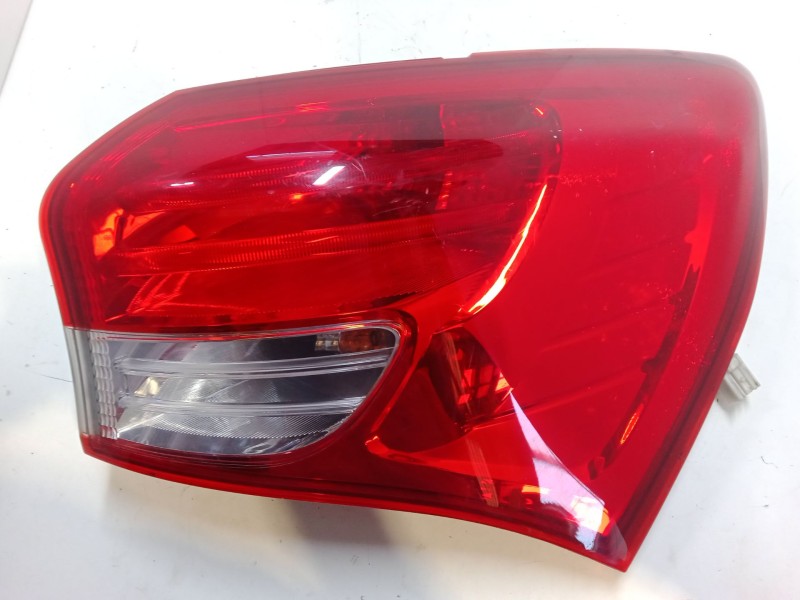 Recambio de piloto trasero derecho para hyundai ix20 (jc) 1.4 crdi referencia OEM IAM   