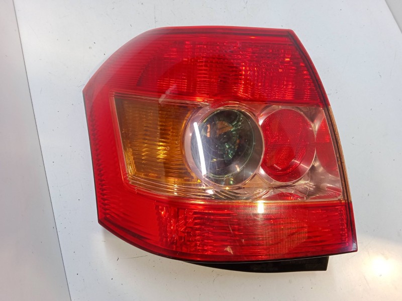 Recambio de piloto trasero izquierdo para toyota corolla (_e12_) 1.6 vvt-i (zze121_) referencia OEM IAM 8155002301  