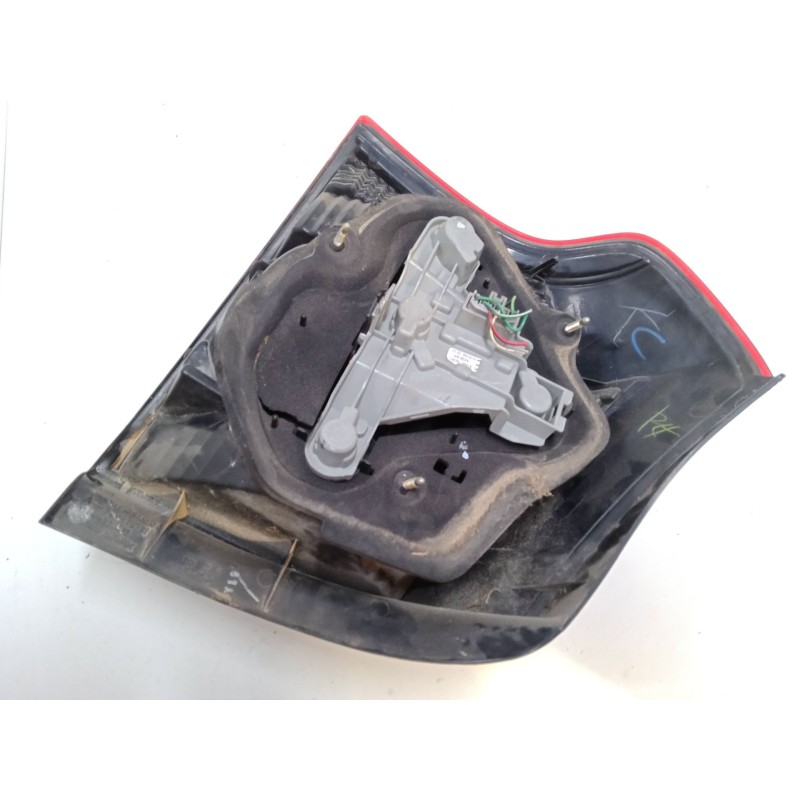 Recambio de piloto trasero izquierdo para toyota corolla (_e12_) 1.6 vvt-i (zze121_) referencia OEM IAM 8155002301  