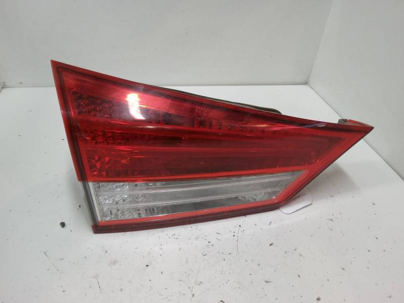 PILOTO TRASERO PORTON IZQUIERDO 924031K0 