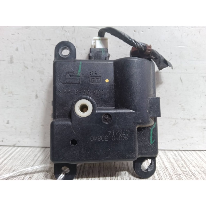 Recambio de motor apertura trampillas climatizador para nissan x-trail ii (t31) 2.0 dci 4x4 referencia OEM IAM   