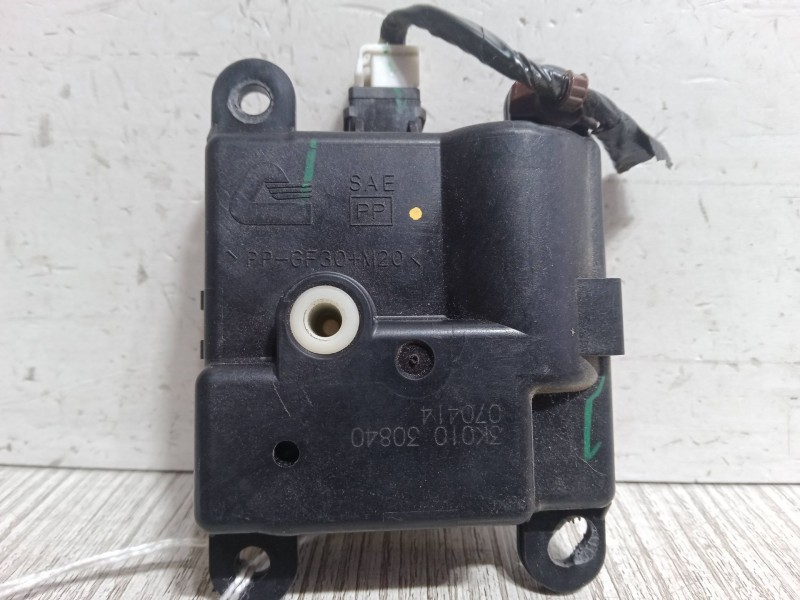 Recambio de motor apertura trampillas climatizador para nissan x-trail ii (t31) 2.0 dci 4x4 referencia OEM IAM   