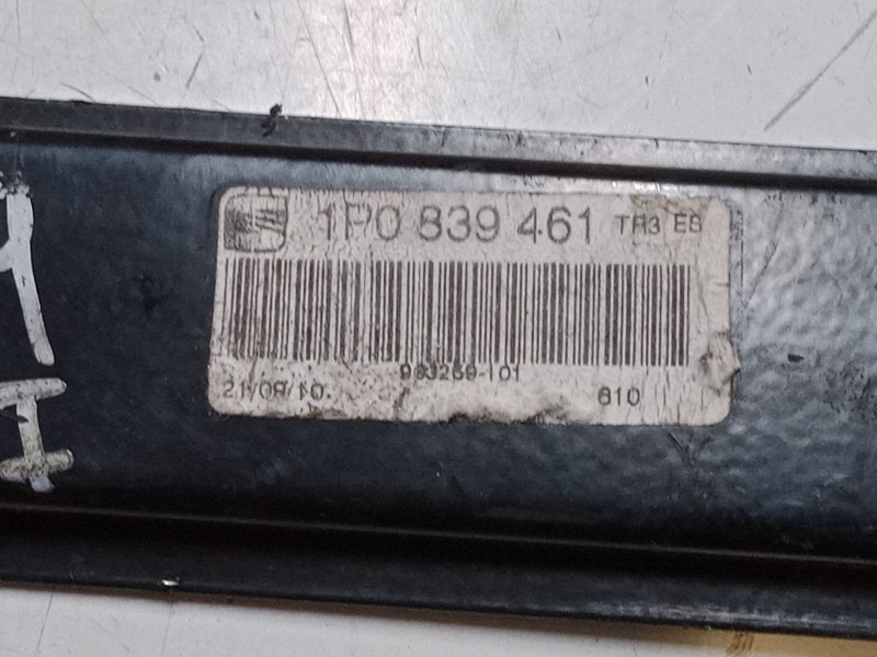 Recambio de elevalunas trasero izquierdo para seat leon (1p1) 1.2 tsi referencia OEM IAM 1P0839461  