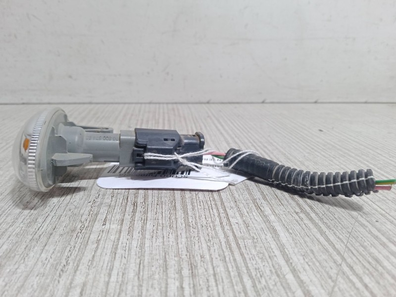 Recambio de intermitente lateral izquierdo para fiat scudo furgoneta 1.5 multijet 120 (506) referencia OEM IAM   