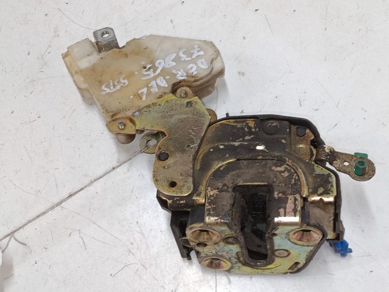 Recambio de cerradura puerta delantera derecha para nissan almera ii hatchback (n16) 2.2 di referencia OEM IAM 8055261066  