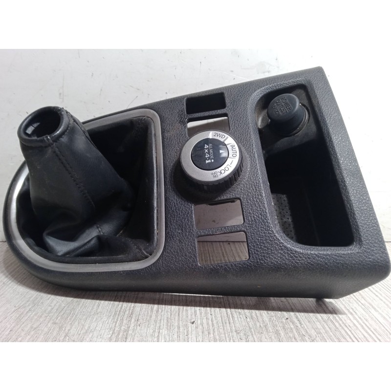 Recambio de funda palanca cambio para nissan x-trail ii (t31) 2.0 dci 4x4 referencia OEM IAM   