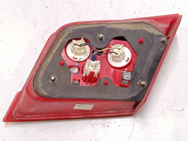 Recambio de piloto trasero porton izquierdo para daewoo lacetti hatchback (klan) 1.8 referencia OEM IAM   