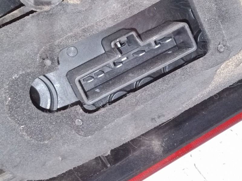 Recambio de piloto trasero izquierdo para ford c-max (dm2) 1.8 tdci referencia OEM IAM   