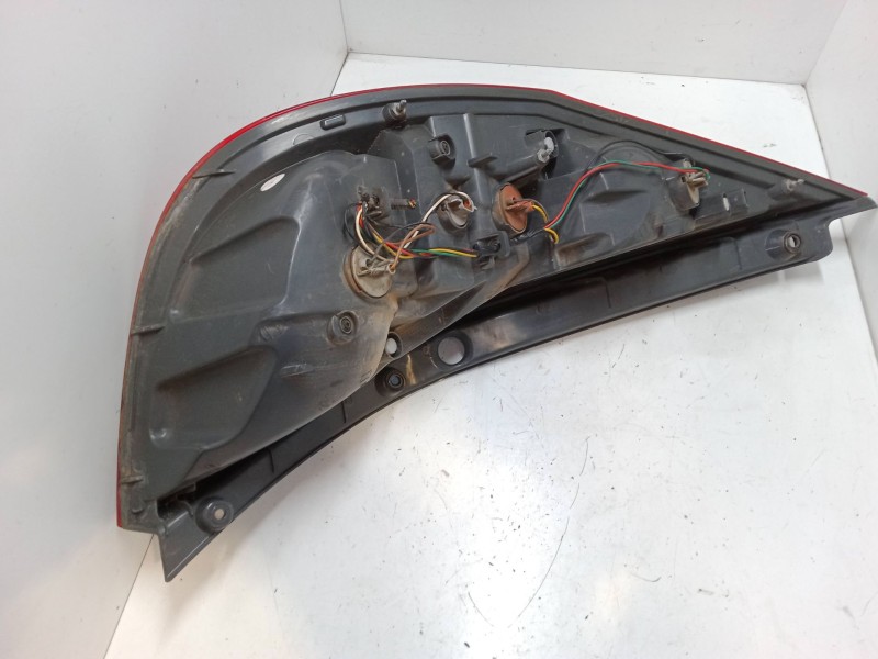 Recambio de piloto trasero derecho para hyundai i30 (fd) 1.4 referencia OEM IAM   