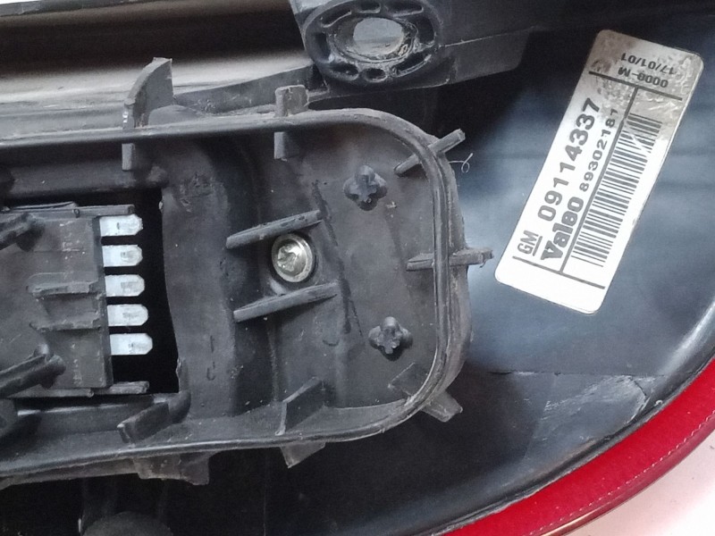 Recambio de piloto trasero derecho para opel corsa c (x01) 1.2 (f08, f68) referencia OEM IAM   