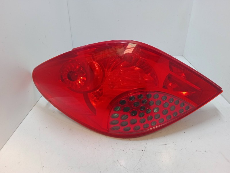 Recambio de piloto trasero izquierdo para peugeot 207/207+ (wa_, wc_) 1.4 referencia OEM IAM   