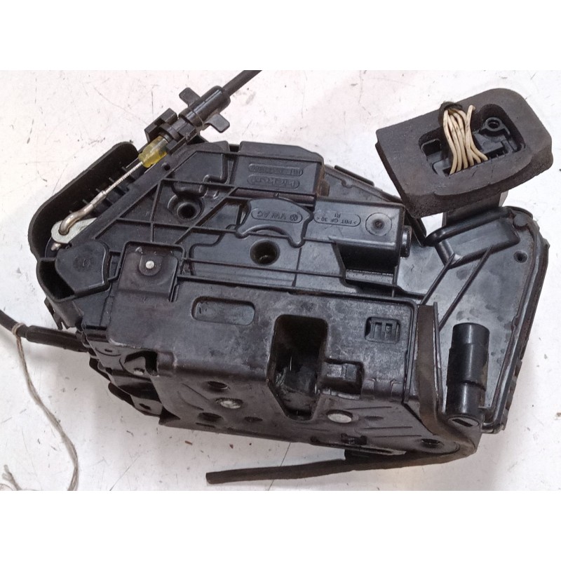 Recambio de cerradura puerta delantera derecha para volkswagen caddy iv furgoneta/monovolumen (saa, sah) 2.0 tdi 4motion referen
