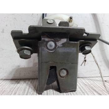 CERRADURA MALETERO / PORTON 