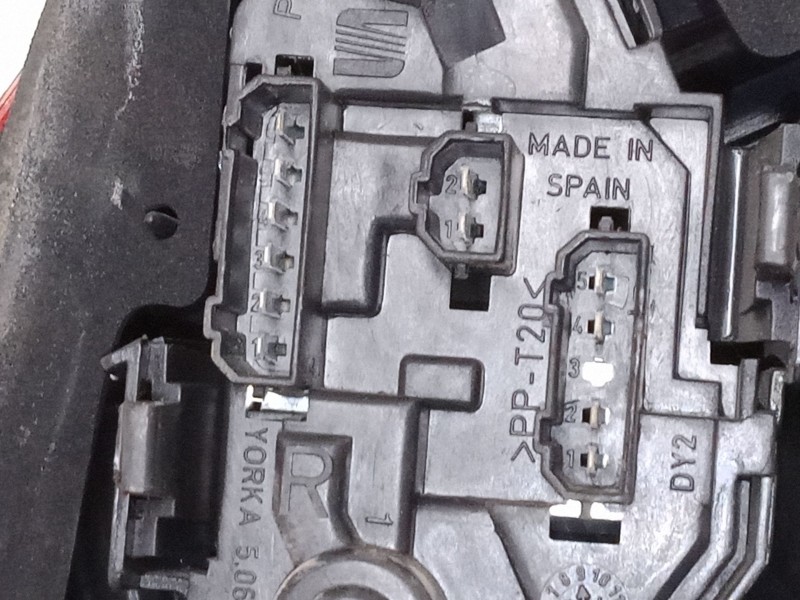 Recambio de piloto trasero derecho para seat leon (1m1) 1.9 tdi referencia OEM IAM   