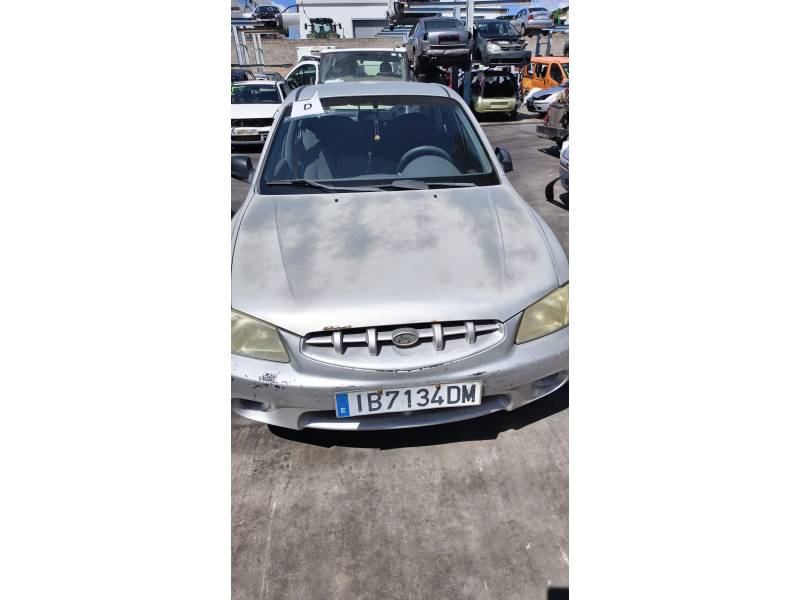 HYUNDAI ACCENT II SEDÁN (LC)