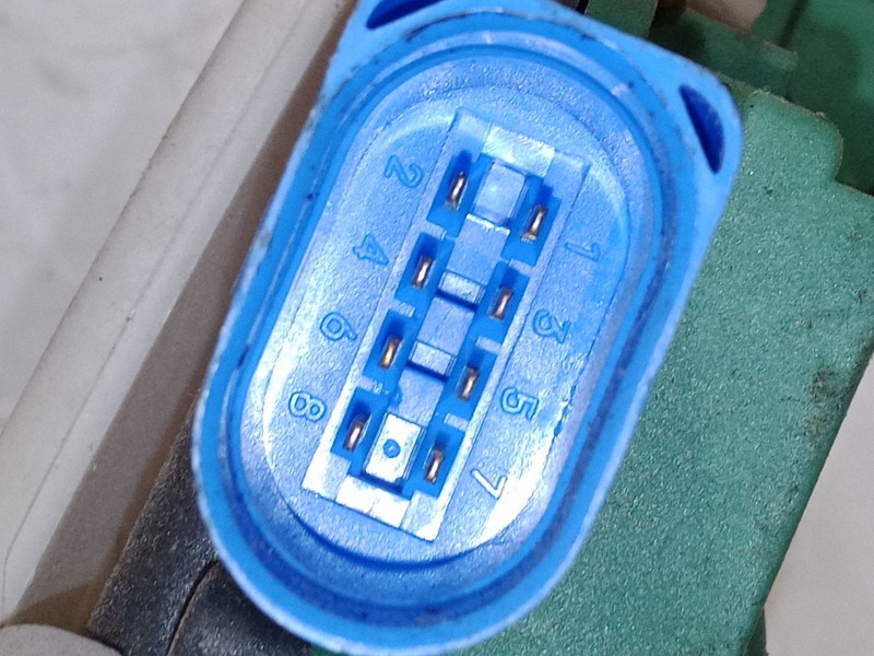 Recambio de cerradura puerta delantera derecha para volkswagen polo (9n_, 9a_) 1.4 16v referencia OEM IAM   