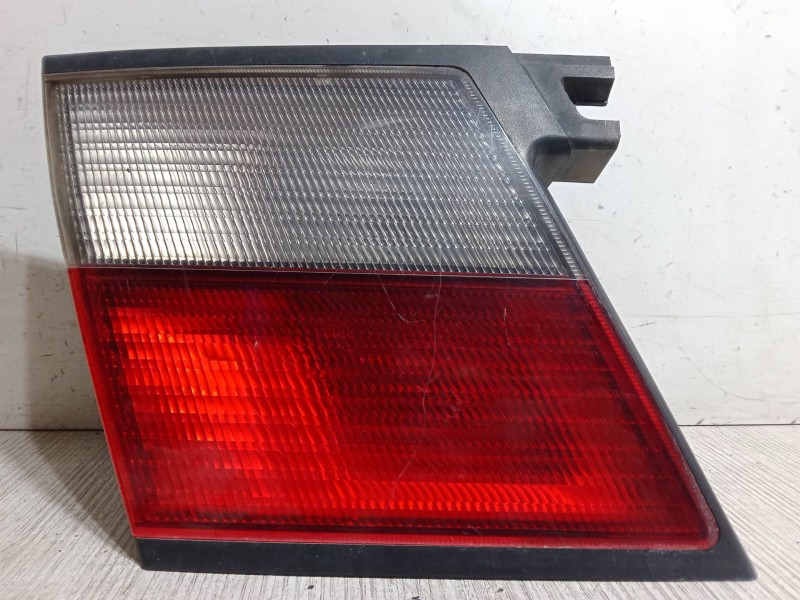 Recambio de piloto trasero porton izquierdo para nissan primera hatchback (p11) 2.0 td referencia OEM IAM   