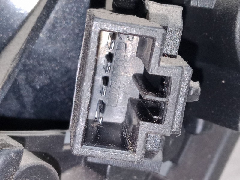 Recambio de piloto trasero porton izquierdo para nissan primera hatchback (p11) 2.0 td referencia OEM IAM   