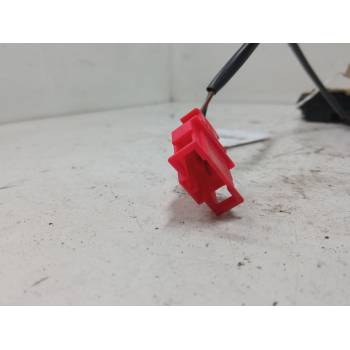 CERRADURA MALETERO / PORTON 